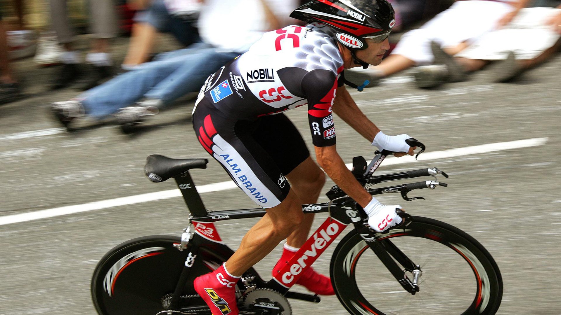 穆雷重返赛场，重返赛场首场状态出色，阿森纳观众沸腾！上演精彩一战