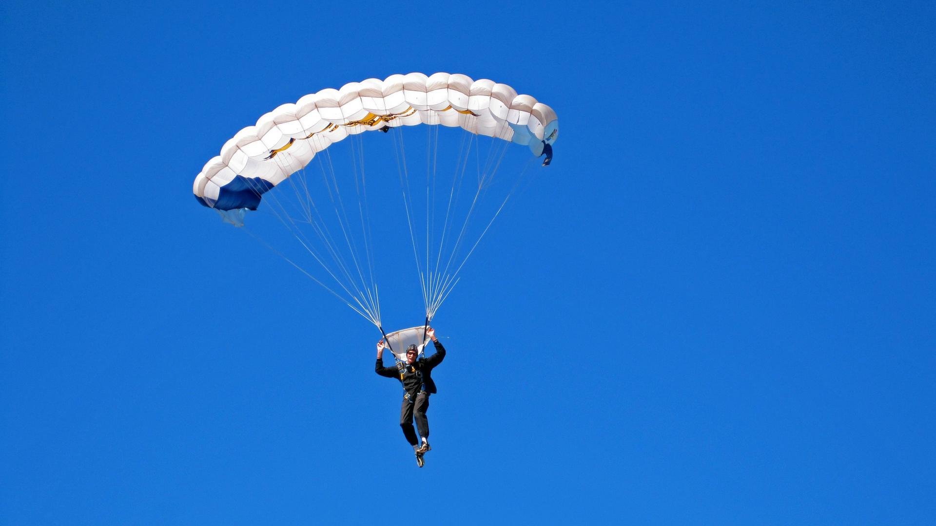  全运会最新形势：拜仁慕尼黑高居榜首，切尔西强势追赶，冠军归属成迷